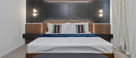 Cuna de viaje, wifi, ropa de cama