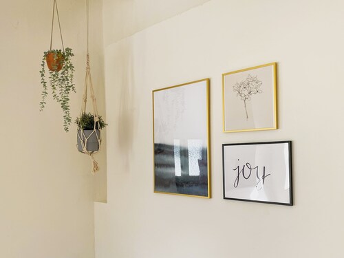 Modern Apartment #2 in Historic Abbey