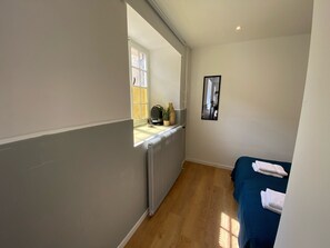 Free WiFi, bed sheets - Cosy apartment #4 in Historic Abbey (Cadier en Keer)
