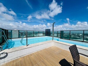 Departamento básico | Alberca | Alberca al aire libre 