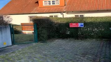 Enceinte de lâhĂ©bergement