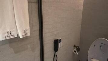 Double Room | Bathroom | Slippers