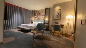 Ảnh chưa phân loại, 3 trong số 8 ảnh, nút