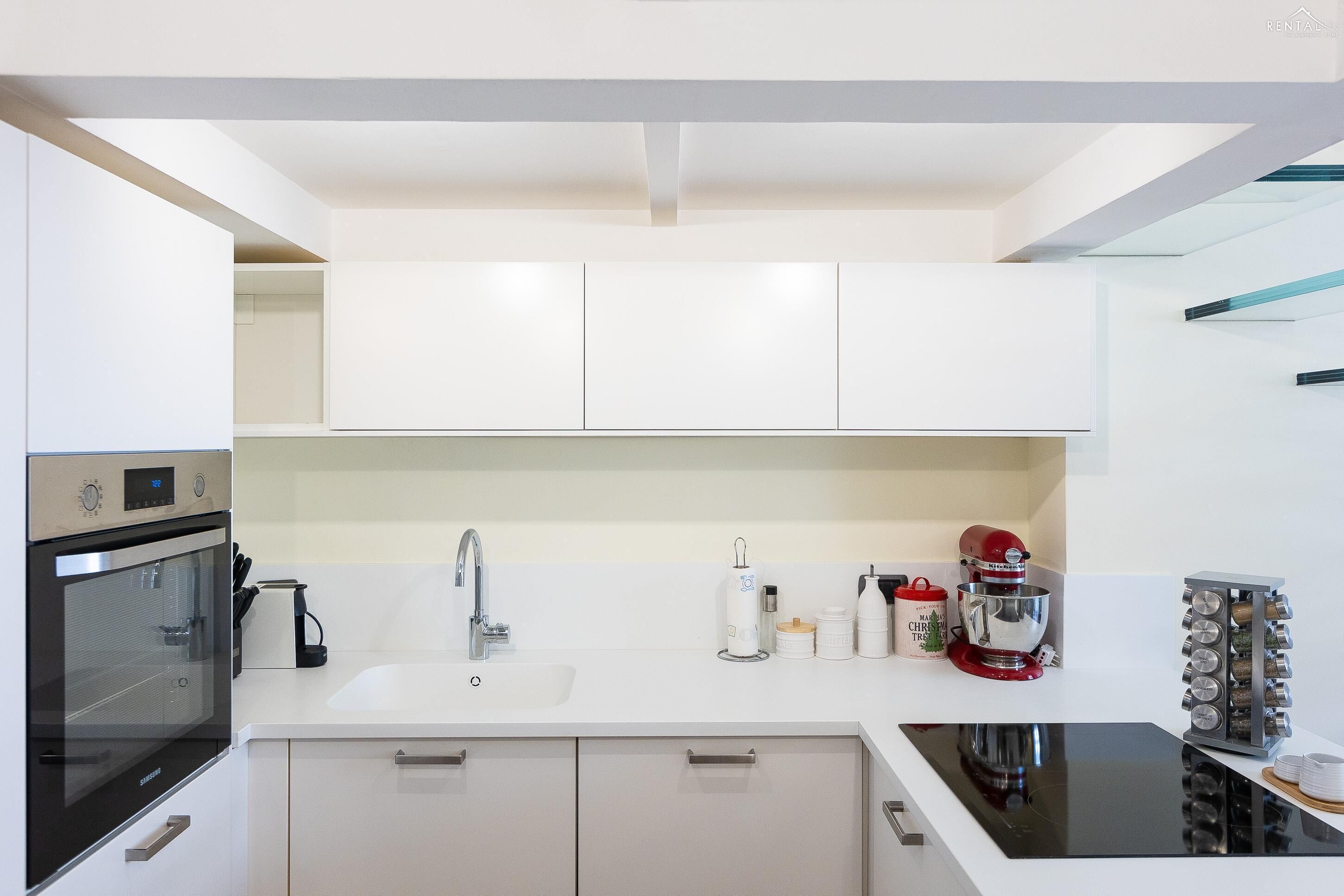 Apartment | Private kitchen | Microwave, dishwasher, espresso maker, coffee/tea maker