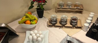 Classic Inn By Radacini