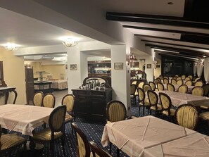 Restaurant - Classic Inn By Radacini (Brasov)