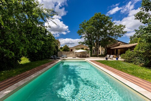Exceptional Stay at Château Le Noble with Private Pool – In the Heart of a Historic Vineyard