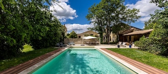 Exceptional Stay at Château Le Noble with Private Pool – In the Heart of a Historic Vineyard