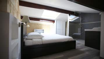 Tabla de planchar con plancha y wifi