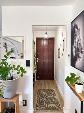 Interior - Welcome to NOUT TI KAZ: Like at home, far from home (Saint-Orens-de-Gameville)