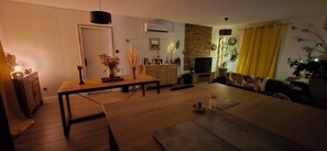 Dining - Welcome to NOUT TI KAZ: Like at home, far from home (Saint-Orens-de-Gameville)