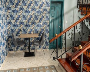 Interior - El Inn de la Moderna (San Pedro Sula)