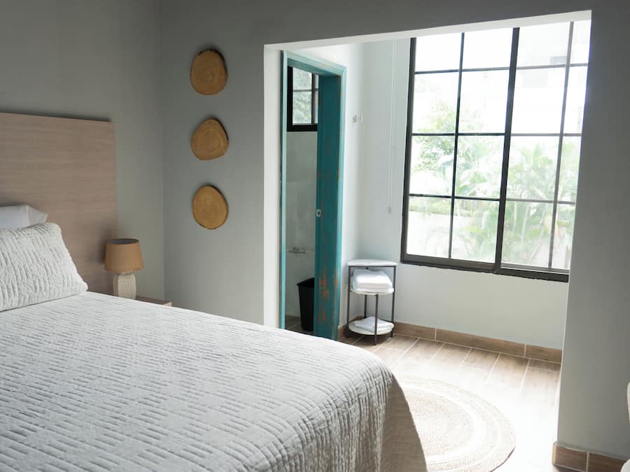 Quarto superior | Escrivaninha, espaço de trabalho para notebook