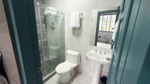 Comfort Apartment | Bathroom - El Inn de la Moderna (San Pedro Sula)
