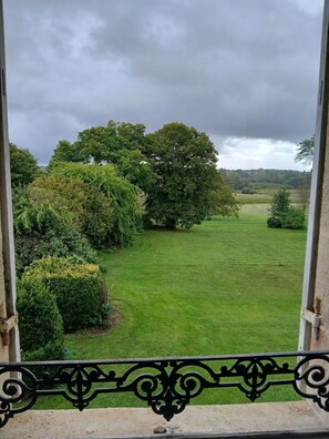 Property grounds - Guest Room – Château Le Noble (Saint-Germain-du-Puch)