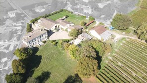 Exterior - Guest Room – Château Le Noble (Saint-Germain-du-Puch)