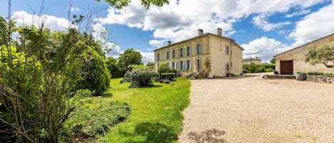 Extérieur