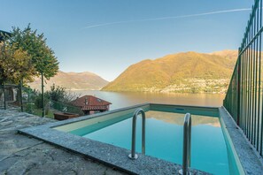 Pool - Villa Regina Retreat with Pool & Lake View (Brienno)
