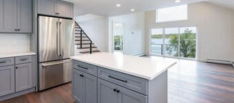 Lakeside Mega Retreat – Sleeps 35+ 10 Beds • 9 Baths • 3 Boat Slips - Laconia