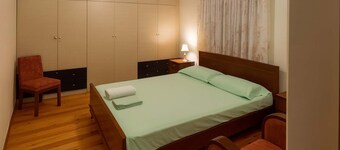 Traditional Stay near Lake Trichonida with Parking