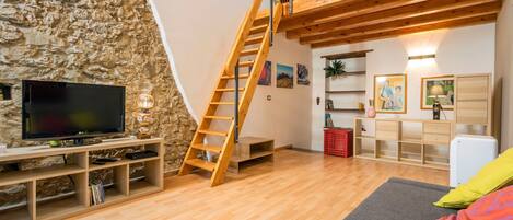 Televisión y reproductor de DVD