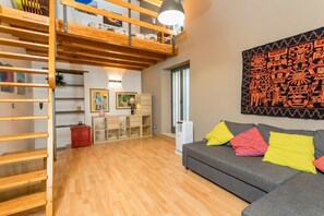 TV, DVD player - Apartment 'Le Case di Gilda' - Castiglione di Sicilia (Castiglione di Sicilia)