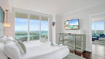 Iron/ironing board, travel crib, WiFi, bed sheets