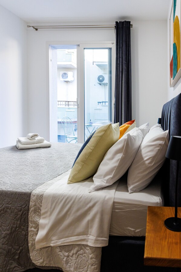 Room - Room 'Camera 2 - P1' with Balcony, Wi-Fi and Air Conditioning (Balestrate)