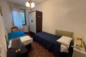 Tabla de planchar con plancha