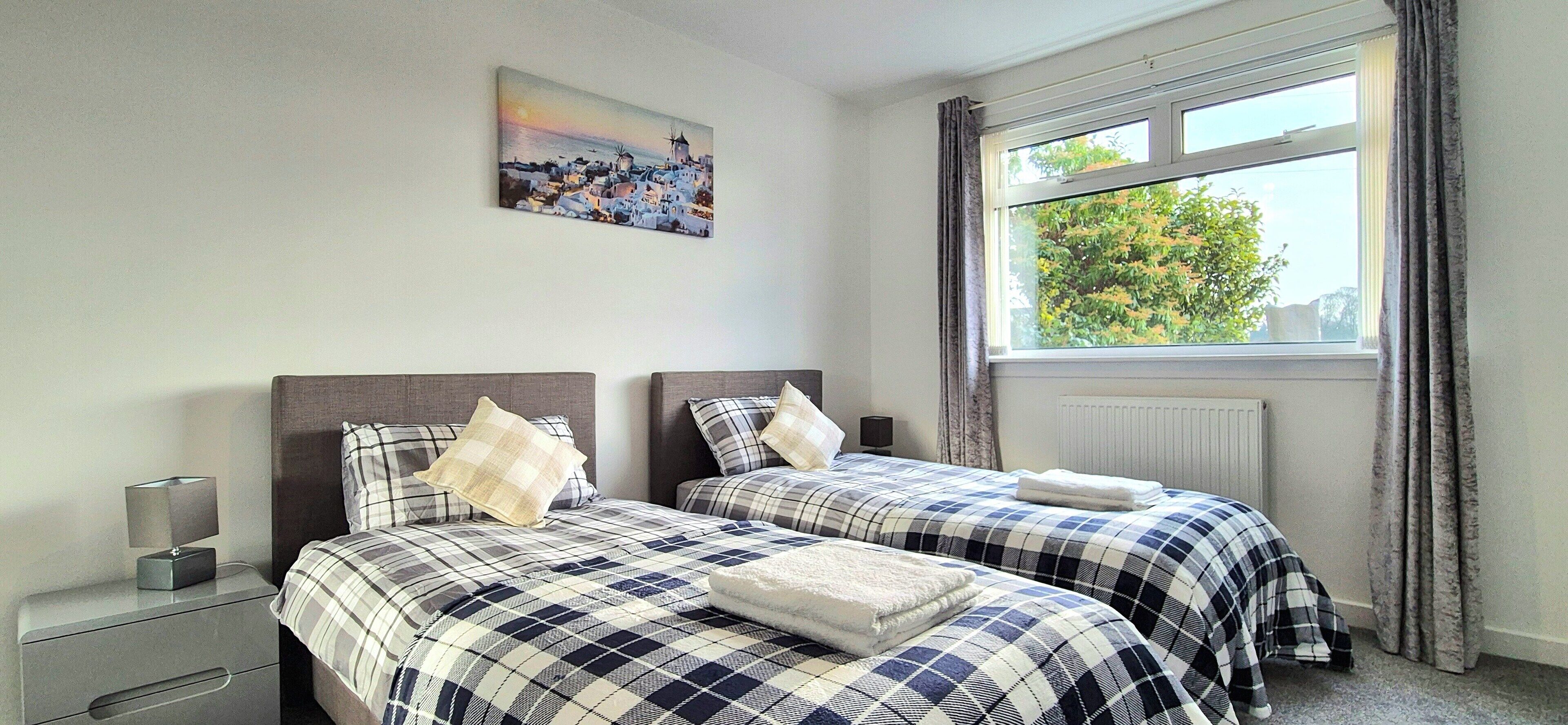 2 soverom, strykejern/-brett, wi-fi (inkludert) og sengetøy