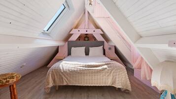 WiFi, bed sheets