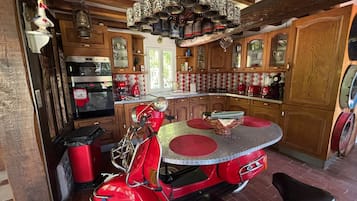 Coffee/tea maker