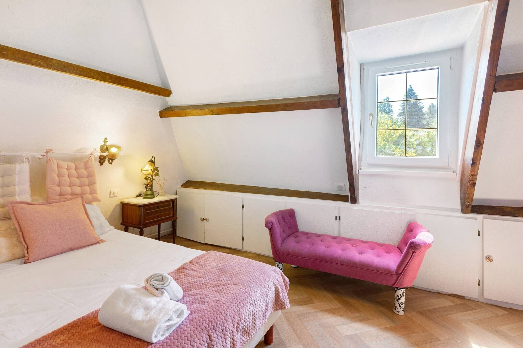 4 slaapkamers, wifi, beddengoed
