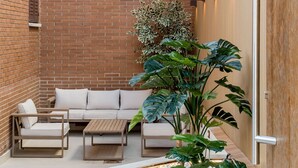 Exterior - Square Rooms by Charming (Madrid)
