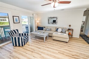 TV, books - Remodeled 2 Bedroom Canal Front Condo Sandpiper Cove Resort Unit 3105 in Destin, FL (Destin)
