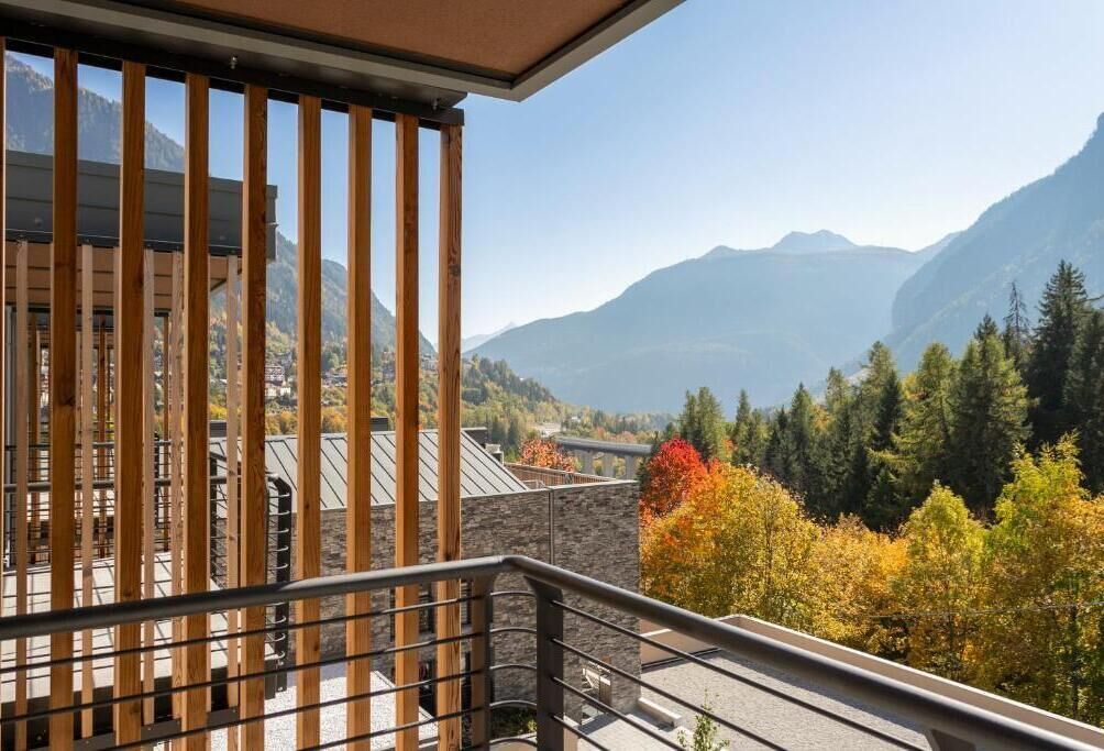 Deluxe maisonnette, uitzicht op bergen | Uitzicht vanuit de kamer