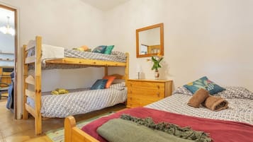 1 bedroom, iron/ironing board, free WiFi, bed sheets