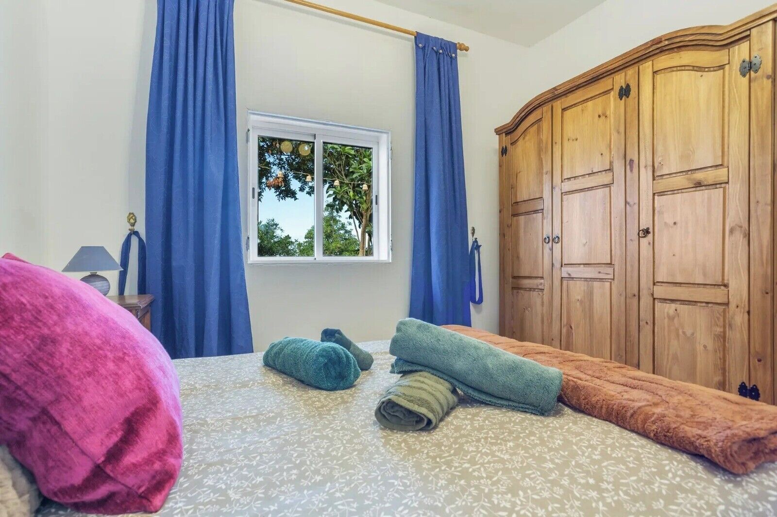 1 chambre, fer et planche à repasser, Wi-Fi gratuit, draps fournis