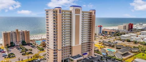 Apartment, Mehrere Betten (Crystal Tower 906) | Aussenbereich