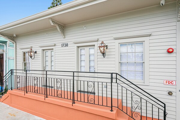 Vibrant Nola Retreat Jazz & Culture - New Orleans, LA