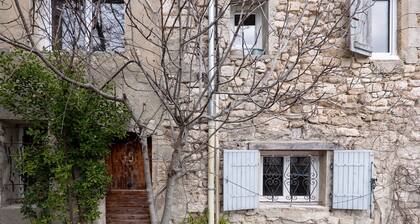 Guest Room “Chambre Au Calme” with Mountain View, Shared Terrace, and Wi-Fi