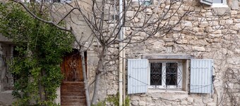 Guest Room “Chambre Au Calme” with Mountain View, Shared Terrace, and Wi-Fi