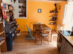 تناول الطعام