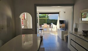 Dining - Naturiste Cap d'Agde Villa Héliovillage 20 (Agde)