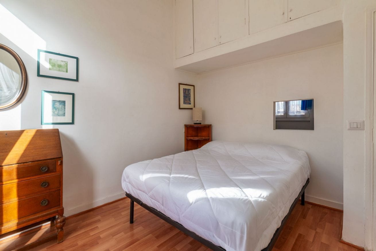 1 bedroom, iron/ironing board