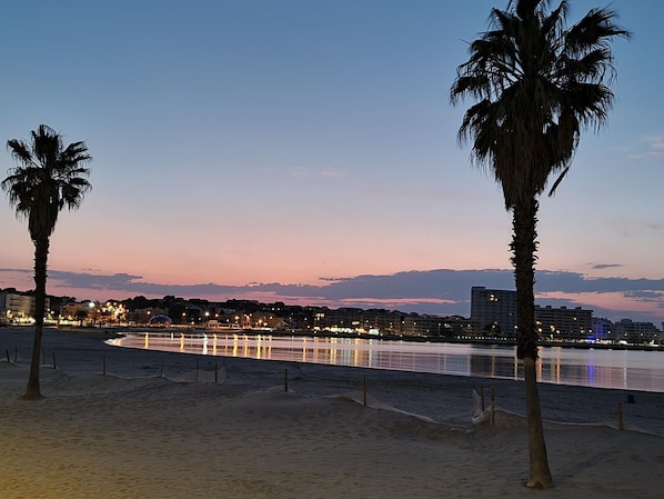 Playa en los alrededores