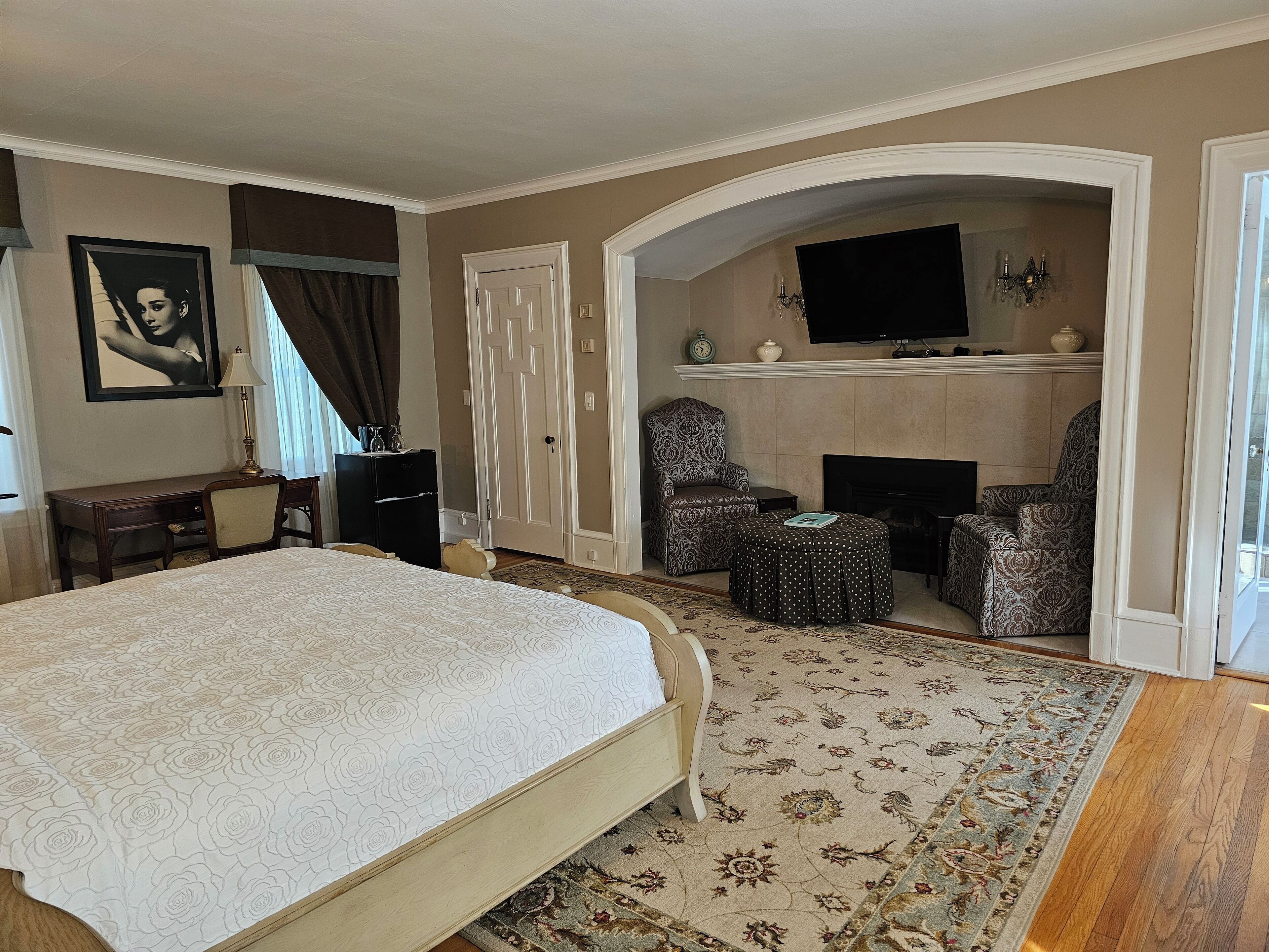 Ferros/tábuas de passar roupa, Wi-Fi de cortesia, roupa de cama