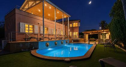 VillaBerria, 9Host, Pool, BBQ, Jcuzzi, Oasis Palma