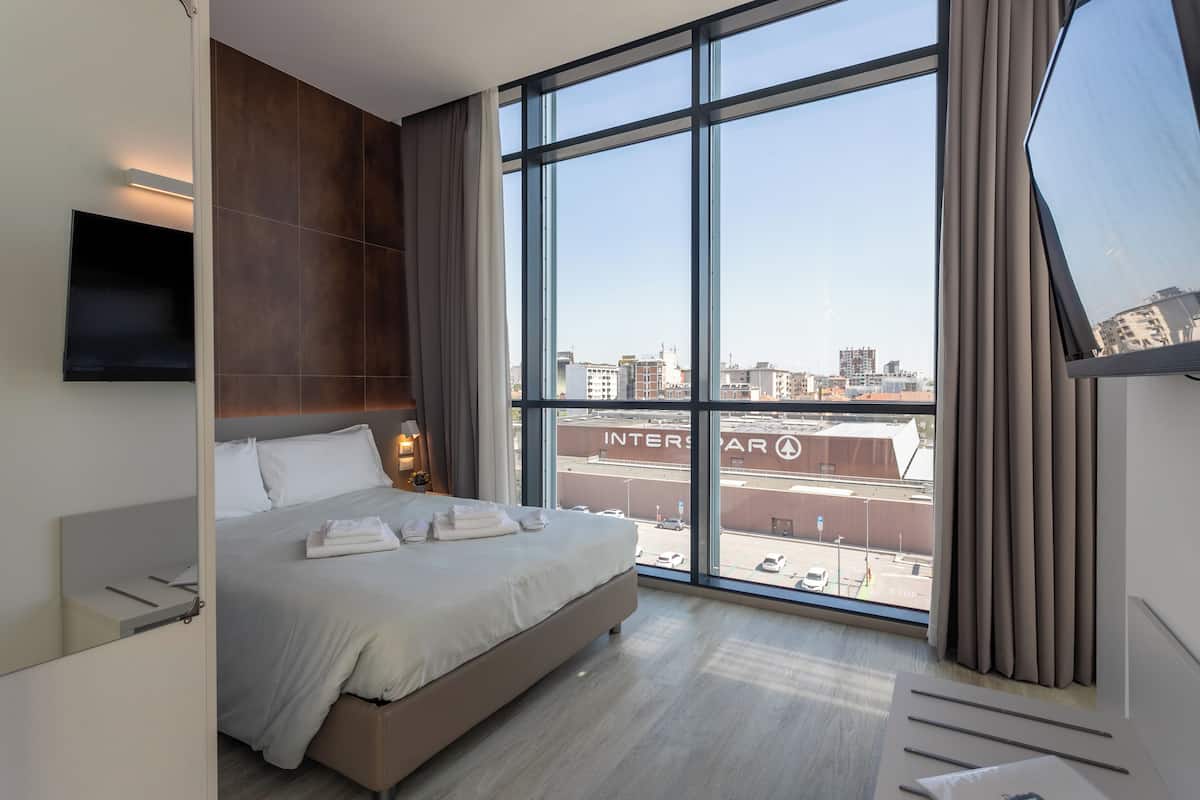 Apartamento luxo, vista para a cidade