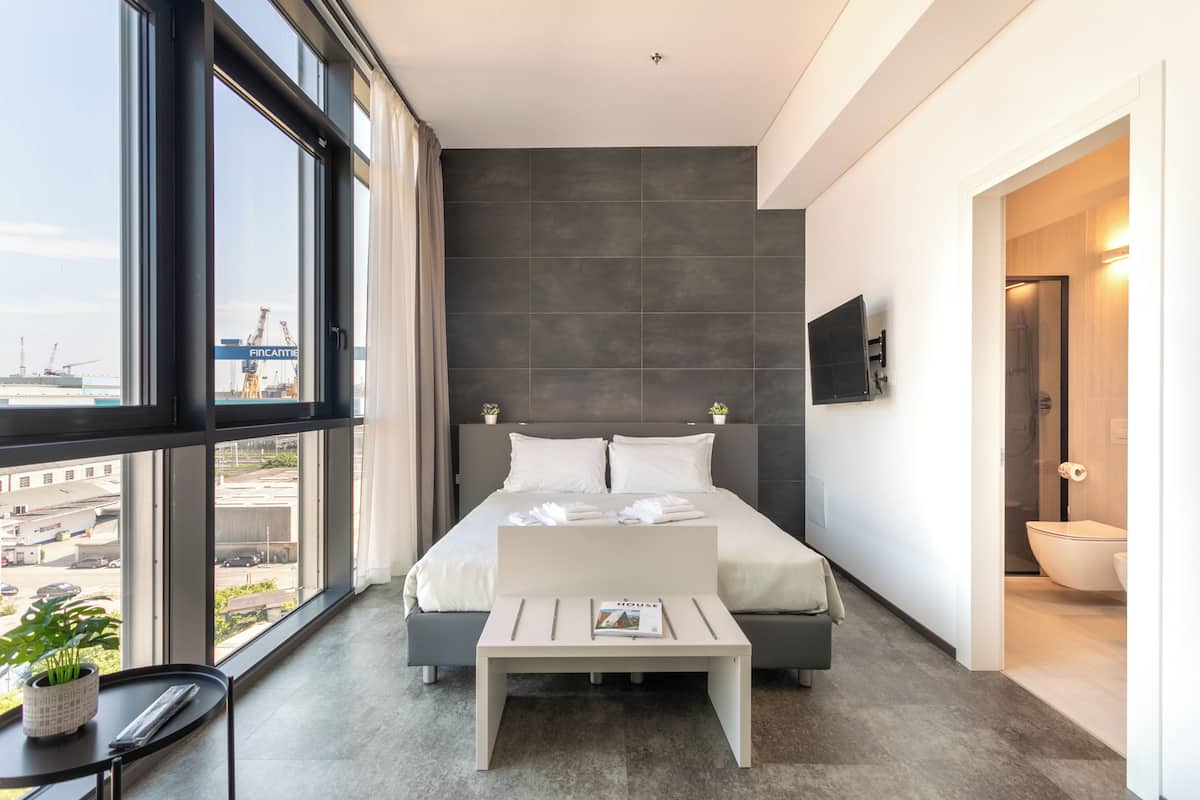 Apartamento luxo, vista para a cidade